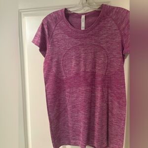 Lululemon Swiftly Tech Shirt Size 10